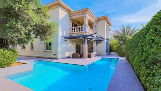 4 Bedroom Villa for Sale in Jumeirah Islands, Dubai - Upgraded | Lake View | Spanish Style