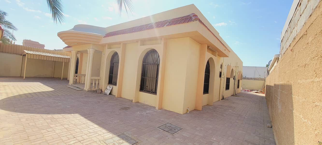 Ready to Move 6 Bedroom Villa with Big size area , parking Space + 1 Month Free, with 6 Payments