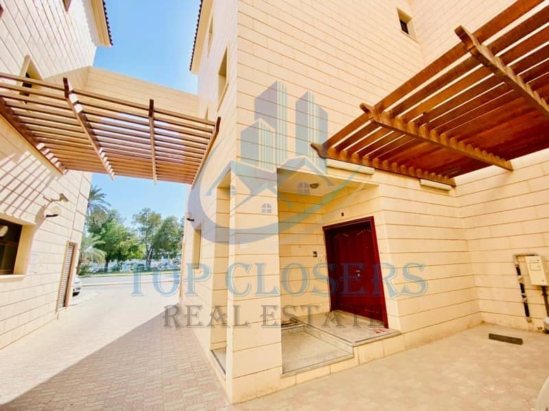 Triplex Villa | Wardrobes | Near Al-Ain Mall
