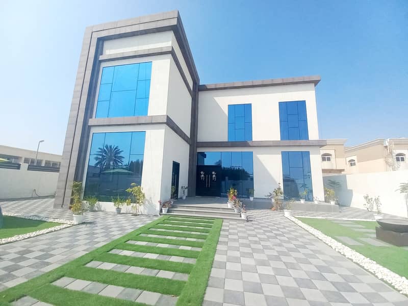 Brand new/ luxury 5bh villa for sale in sharjah