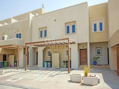2 Bedroom Villa for Rent in Al Reef, Abu Dhabi - Spacious | Backyard Garden | Close To Airport