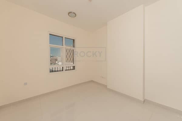 1 Bed | Pool & Gym | Bur Dubai 1 Bed | Pool & Gym | Bur Dubai