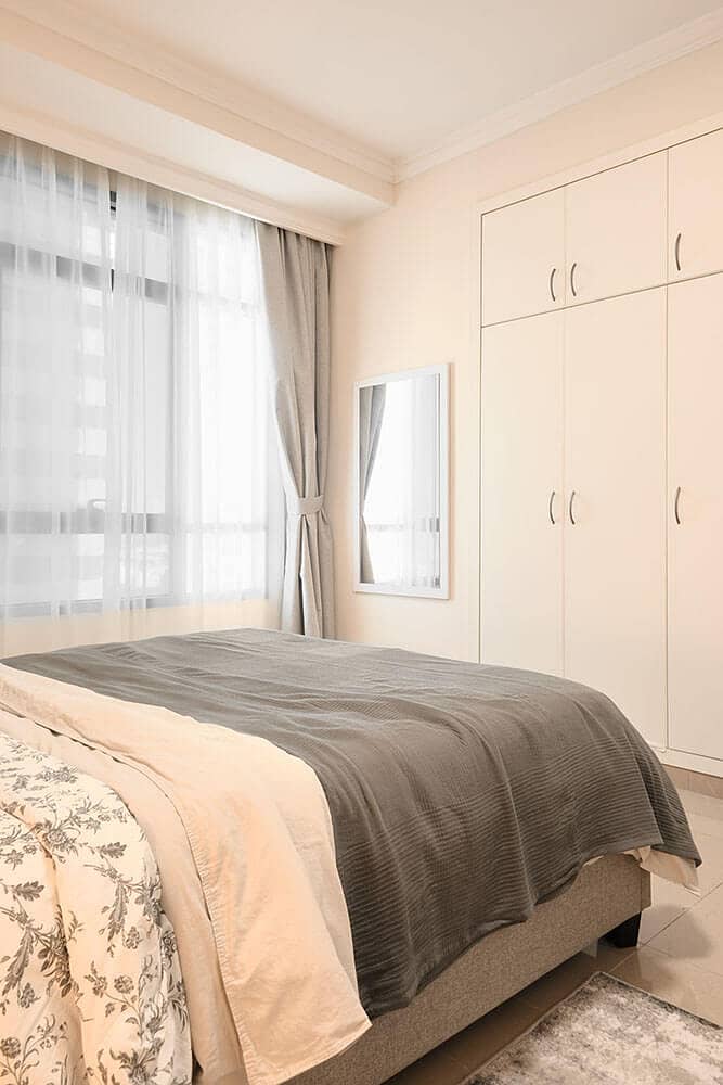 10 Bedroom