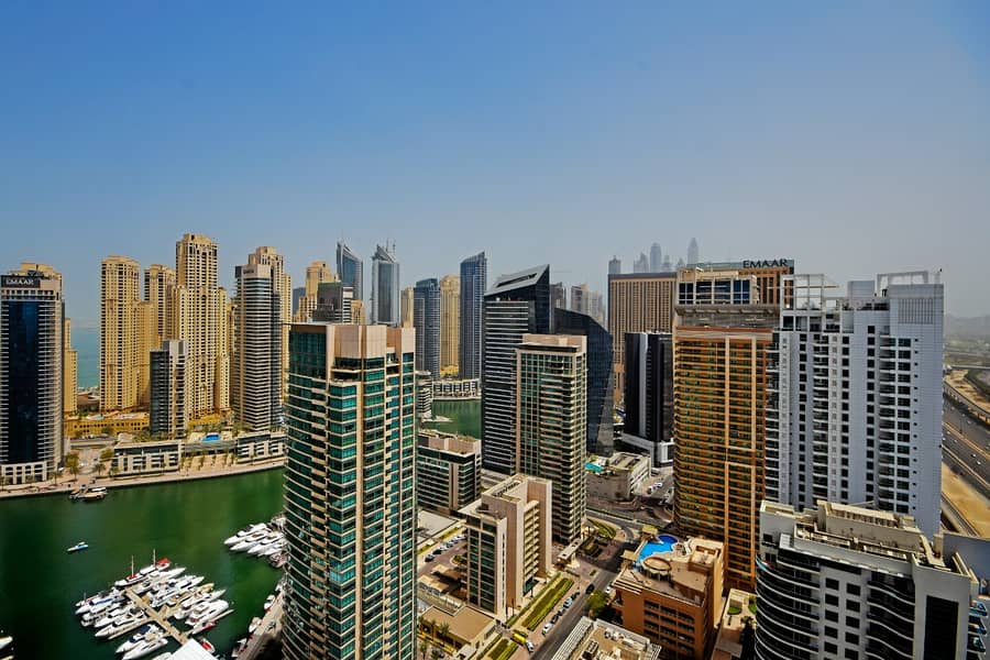 位于迪拜码头，地平线大厦 4 卧室的公寓 240000 AED - 6241339
