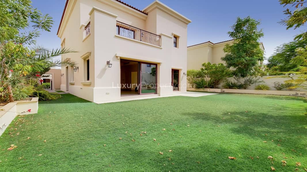 Rare Property I Available to View Now I Single Row Rare Property I Available to View Now I Single Row
