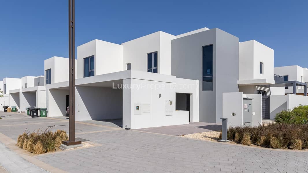 Modern Living I Type 2E I Close to Park Modern Living I Type 2E I Close to Park