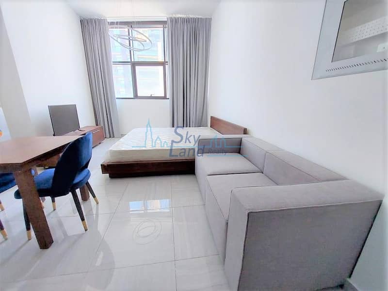 Modern Studio Apt|Excellent Deal|Fully Furnished