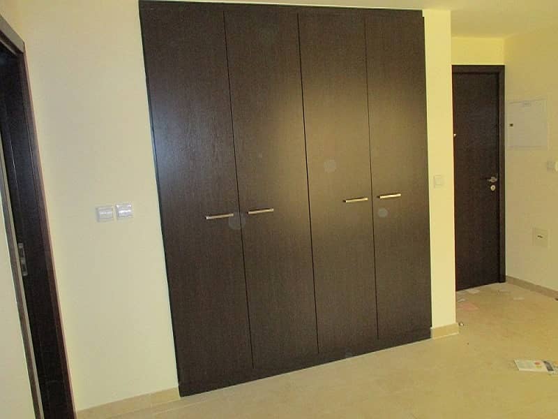 STUDIO IN AL THAMAM 32 VACANT & READY TO MOVE IN /- STUDIO IN AL THAMAM 32 VACANT & READY TO MOVE IN /-