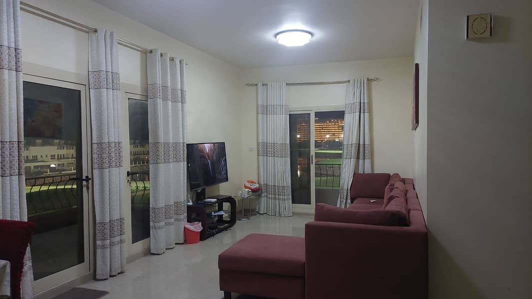 Huge 1 BR Apartment near Al Hamra Mall - Golf View