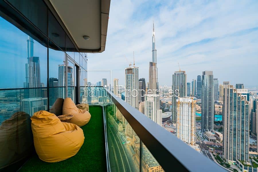 Closed Kitchen | Burj Khalifa,Canal and Sea View