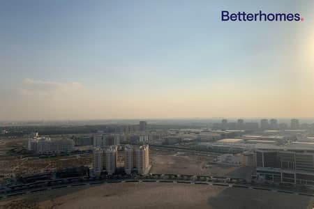 Bright | Maids Room | Lake View | Book It Now