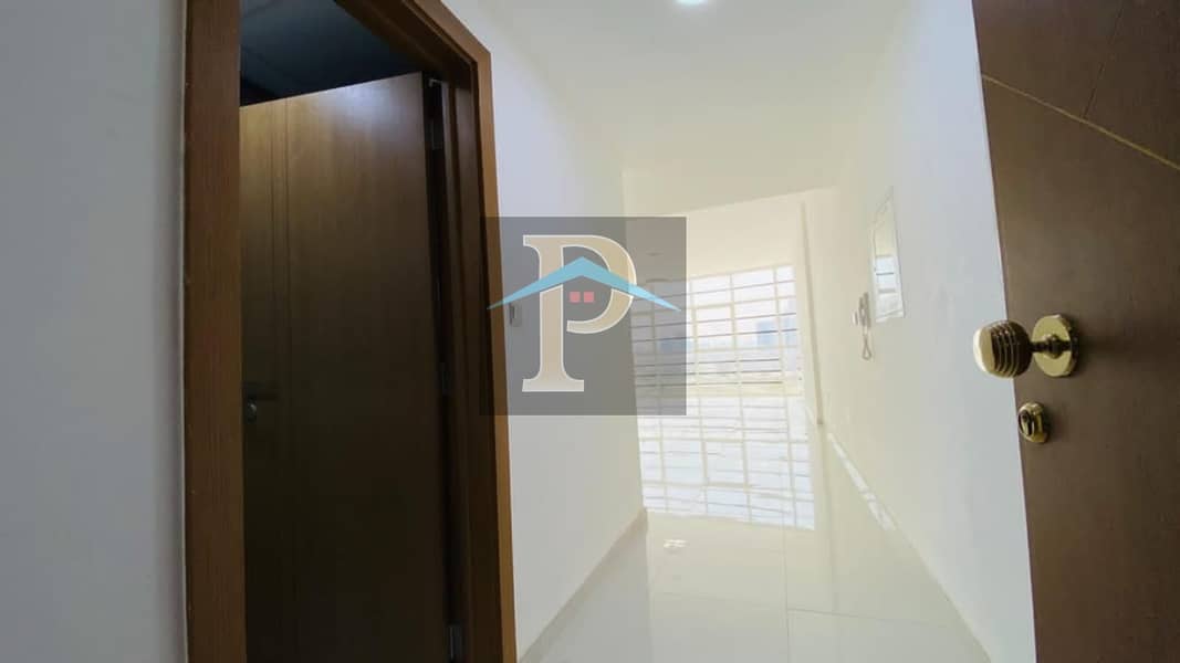 WELL MAINTAINED 2 BHK WITH GOOD NATURAL LIGHT INCOMING