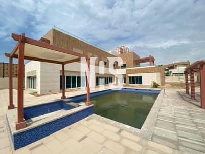 Water-front elegant villa with private swimming pool