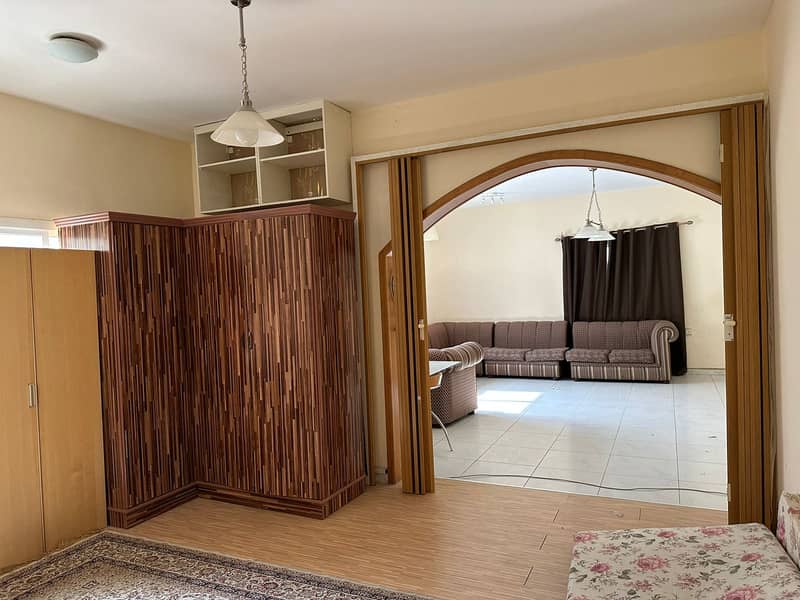 For sale a one-story villa in Al-Drari area, Sharjah