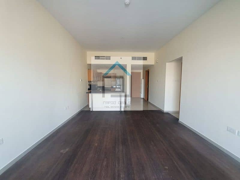 Vacant 2BR Corner Apartment in the Heart of JVT