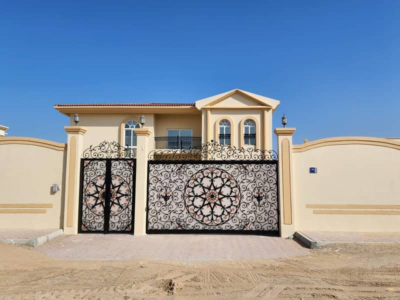 For sale luxury villa in Sharjah / Al qaraen 4