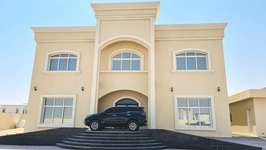 8 Bedroom Villa for Rent in Al Rahmaniya, Sharjah - 8 Bedroom Villa - Huge Size - 2 Hall And Mujlis - Maid , Driver and store Room For Rent in Al Rahmaniya