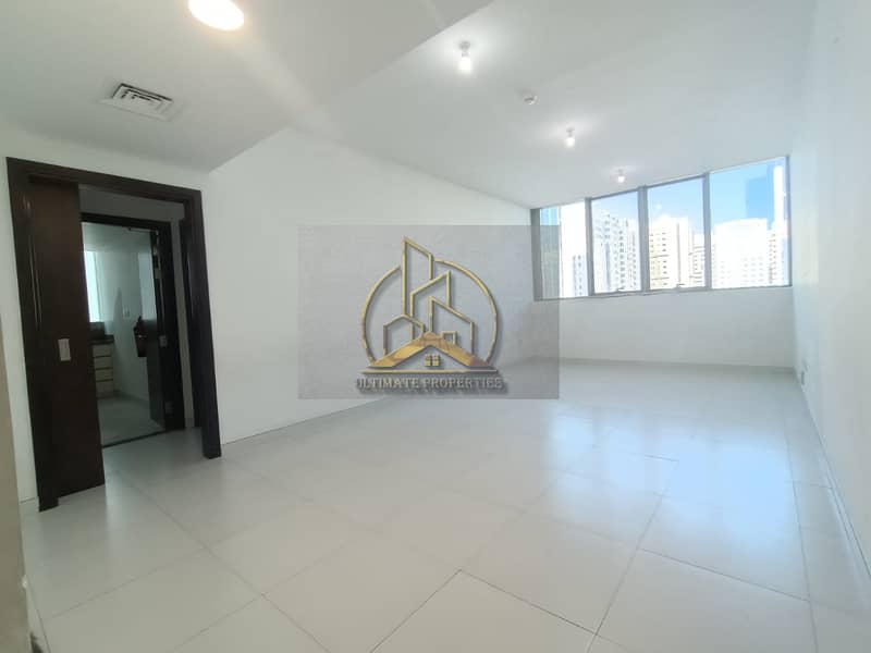 位于阿尔哈立迪耶，阿尔-穆海里中心 1 卧室的公寓 60000 AED - 6676668