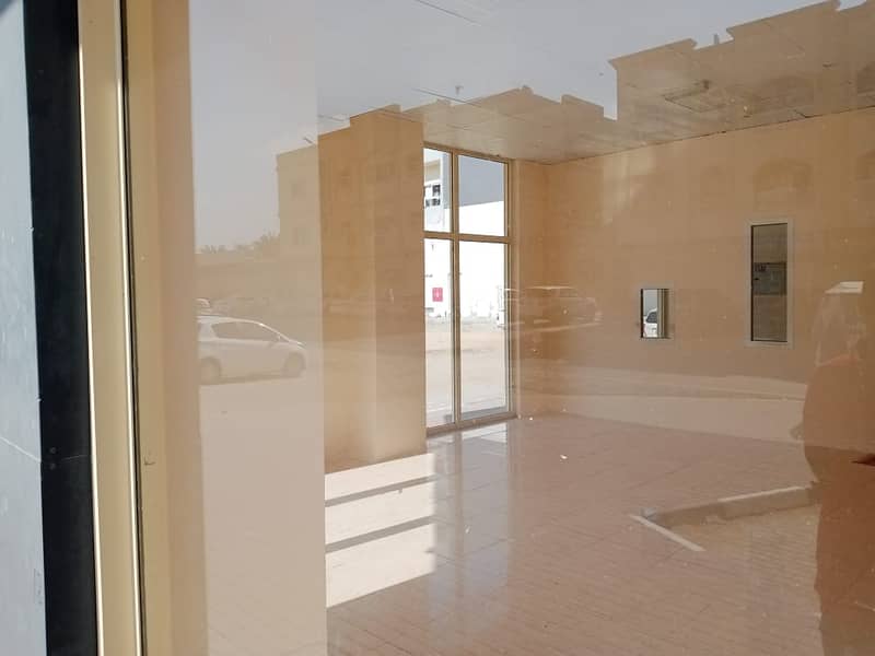 800 sq ft Shop:  One Month Free Specious Shop Available For Rent  in Al Rawda 1 Ajman