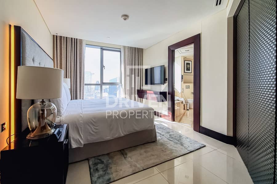 Luxurious and Serviced Unit w/ Burj View