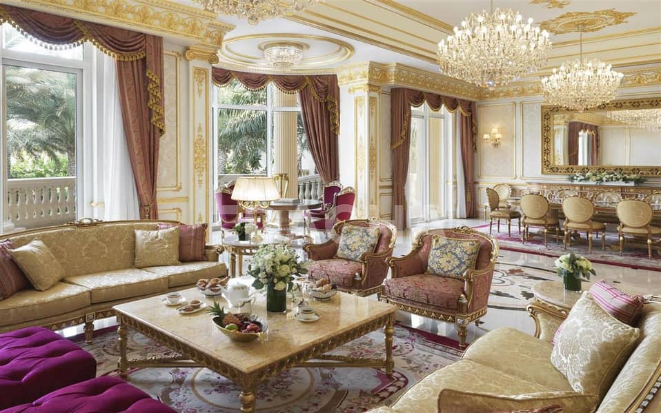 Huge Luxurious 4 Bed Royal Palatial Style Villa