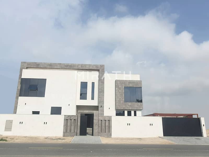 BRAND NEW  MODERN 5BR VILLA WITH PRIVATE GARDEN