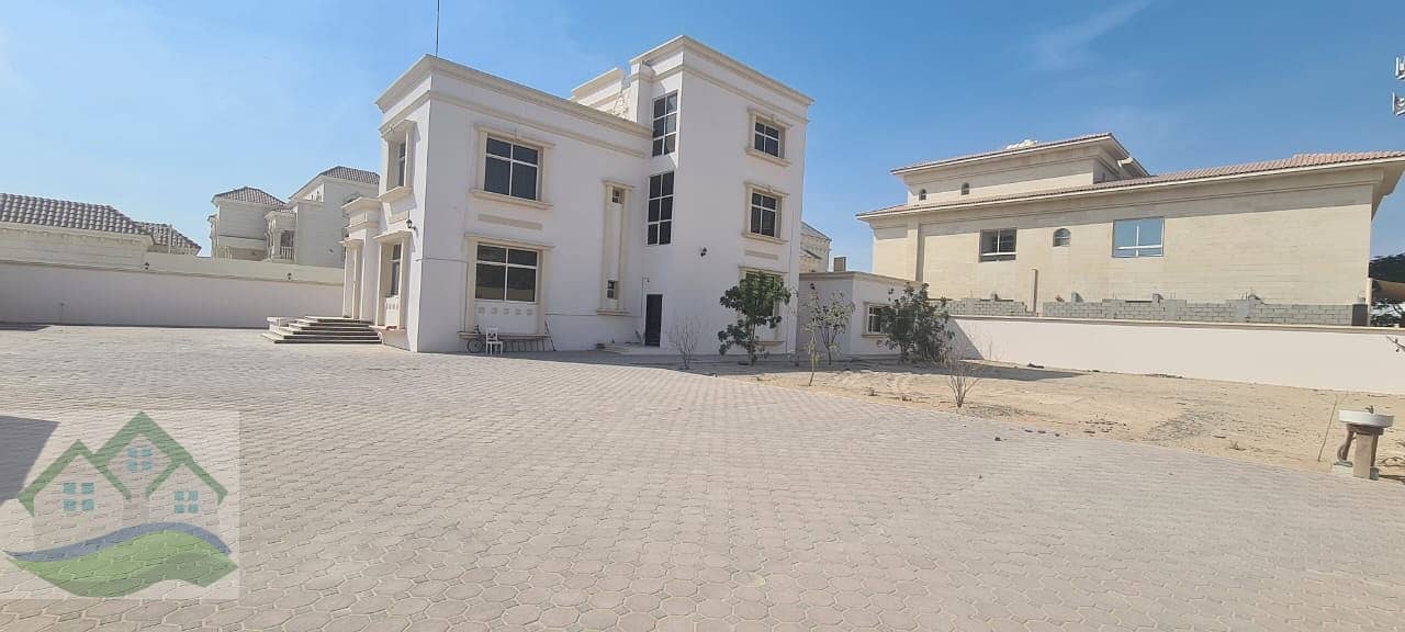 Villa for rent in the city of in Shakhbout City,    a very privileged