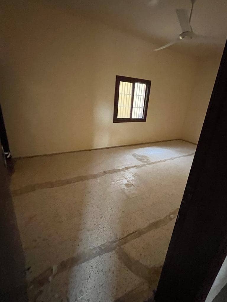 For rent a traditional house in Al Ghafia