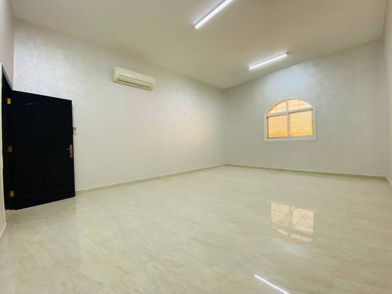 Ground Floor 4 Bedrooms and Huge Living Hall for Rent in Villa Near Makani Mall in Al Shamkha