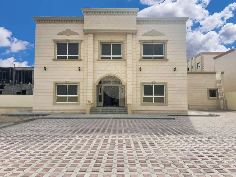 BRAND NEW INDEPENDENT VILLA WITH 6 MASTER BEDROOM, DRIVER ROOM AND MAID ROOM FOR RENT IN MOHAMED BIN ZAYED CITY.