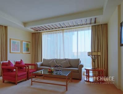 شقة 1 غرفة نوم للايجار في شارع الشيخ زايد، دبي - شقة في فندق ذا اتش شارع الشيخ زايد 1 غرف 153000 درهم - 6687952