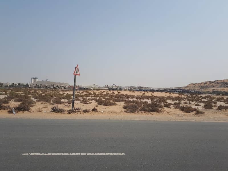 Land/Plot for sale in Ajman Al Manama. 6200 Sq Ft. | 125 K ONLY very chef plot. very nice for living.