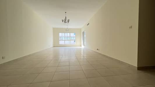 Spacious 3bhk rent only 107k very close to al satwa