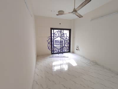 Spacious apartment!1bhk!close to metro station! family building!36k Rent only