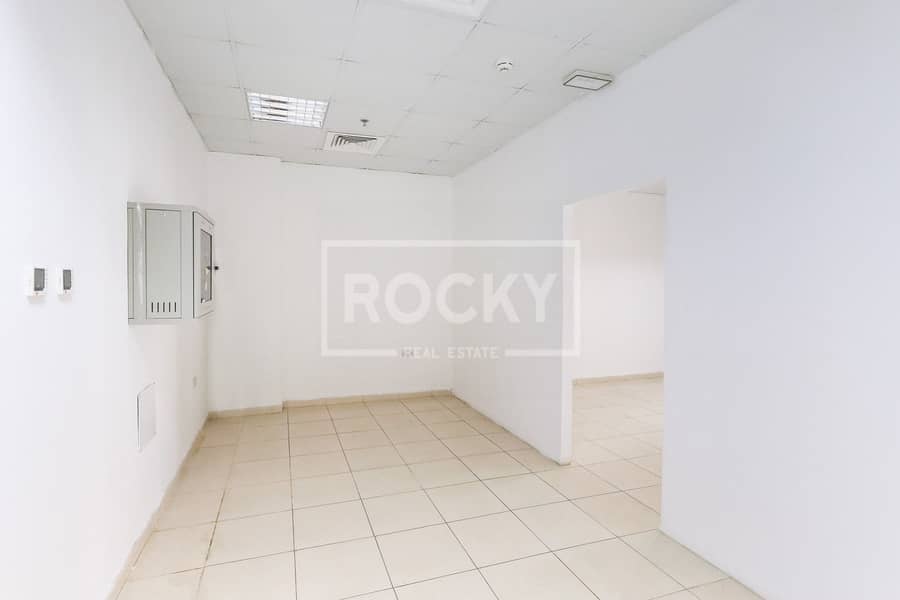 Exclusive | Vacant Unit | Road View