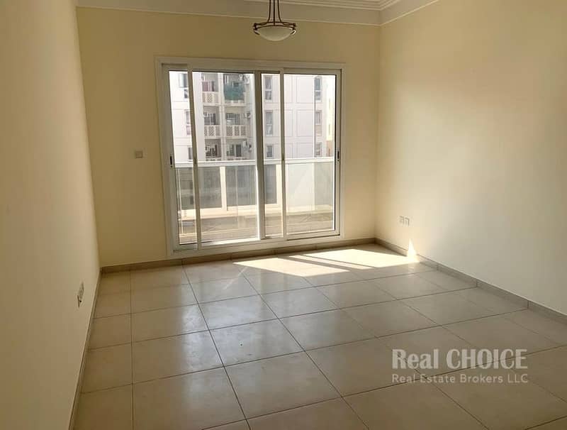 Huge 1BR Apartment | Near Metro Station | Balcony | 12 Payments