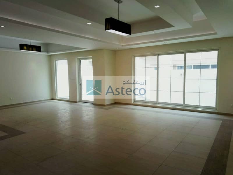 One month free / 4 Bed Villa in Al Badaa One month free / 4 Bed Villa in Al Badaa