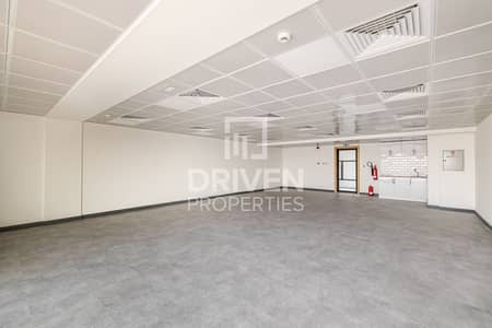 Office for Rent in Deira, Dubai - Spacious & Bright Office | Best Location