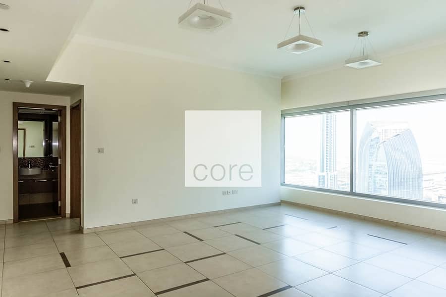 Close to Metro Spacious 2bed High Floor