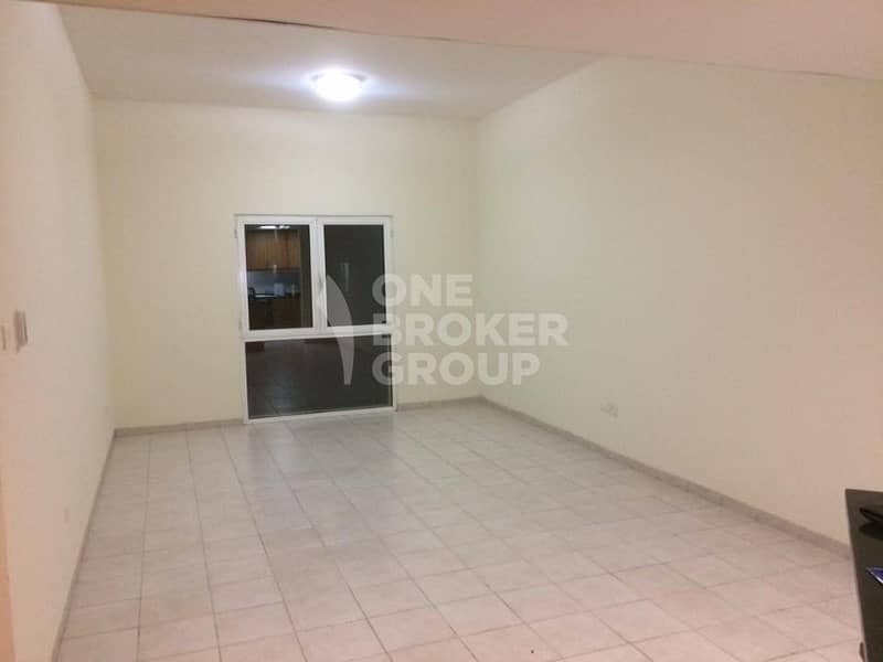 Well Maintained 1 Bed Apt. Med Cluster Well Maintained 1 Bed Apt. Med Cluster