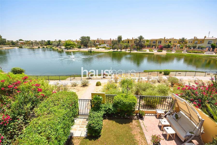 Lake View | Immaculate Condition | 2 Bed