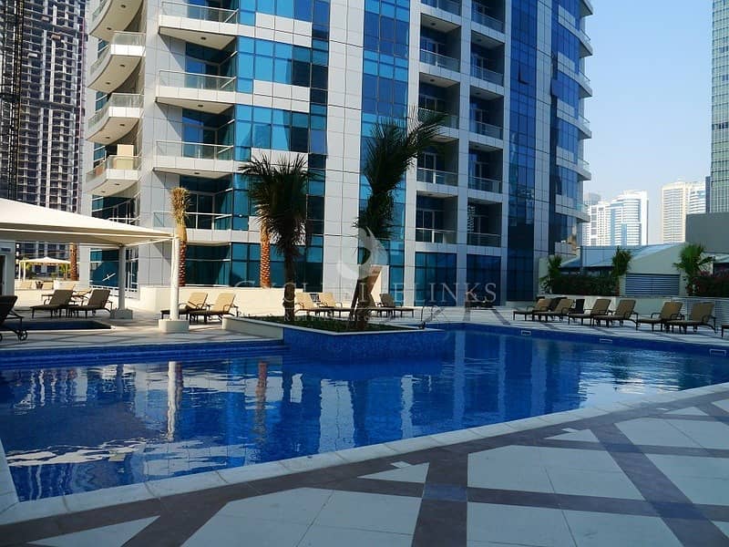 Luxury 1 bed flat with Dubai Marina view