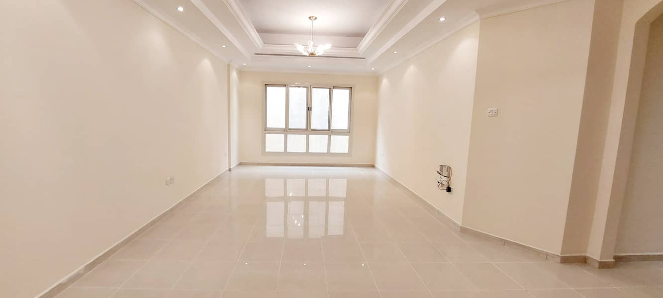 شقة في الحمریة،بر دبي 2 غرف 67000 درهم - 6482581
