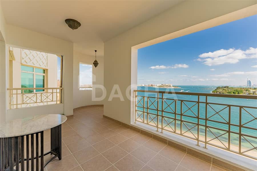 BEST SEA VIEW / Exclusive Type F / Vacant Now