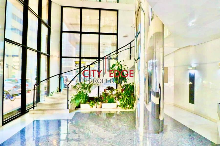 Luxurious 3 BR With Parking | Full Sea View | Ready To Move