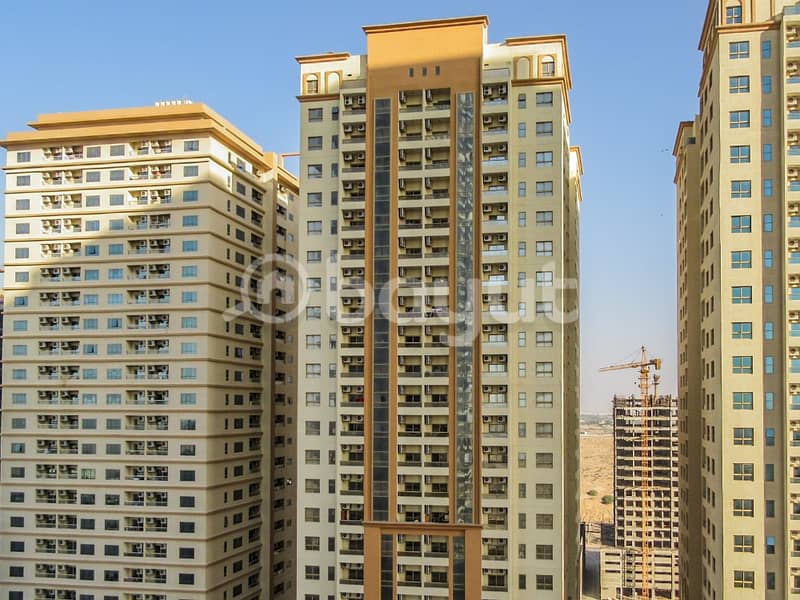 2bhk with  parking in lilies tower!