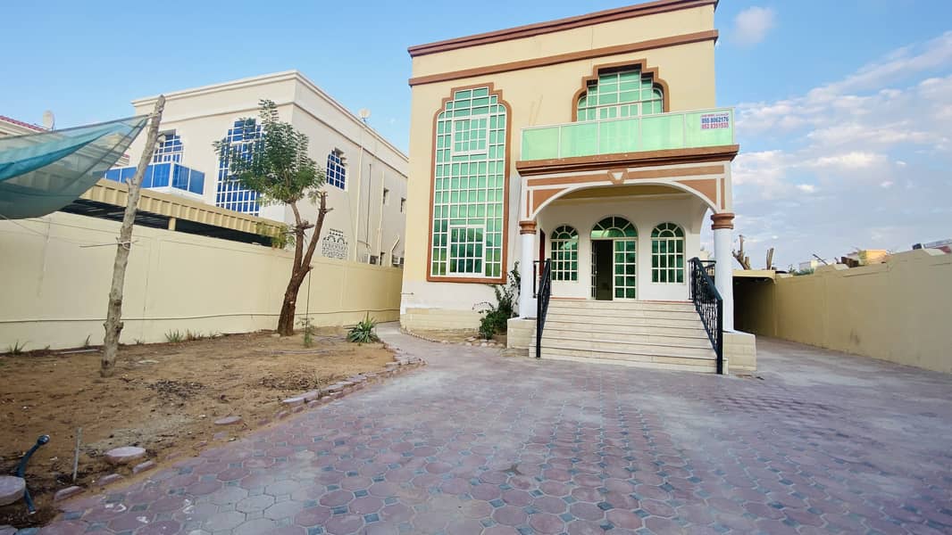 For rent villa in Ajman Al Al Rowda