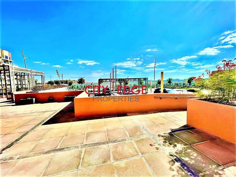 Elegant Sea View Apartment Ready To Move