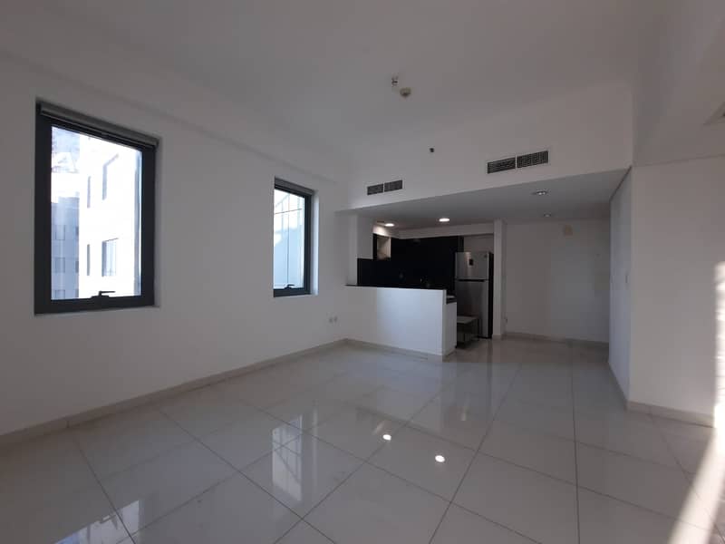 2 Bed_With Kitchen Appliances_with Balcony_Executive Bay Tower_Business Bay