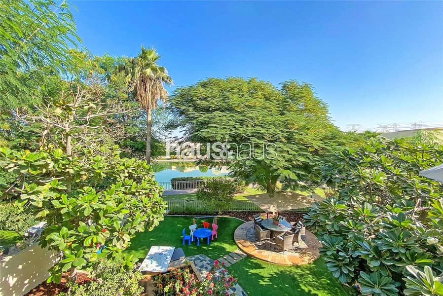 Exclusive | Fantastic Lake View | Upgraded